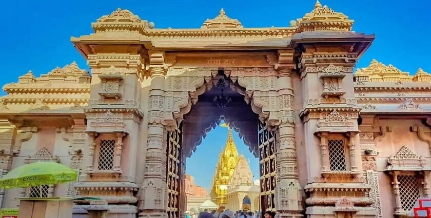 Kashi Vishwanath Corridor: Everything You Need to Know Before You Visit